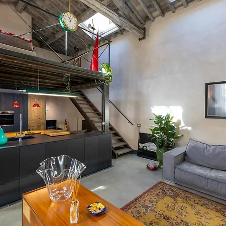 דירה The Urban Loft By Mmega