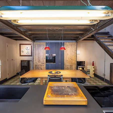 דירה The Urban Loft By Mmega *